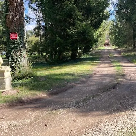 Domaine De La Renardiere - Et D'hotes A La Veuve