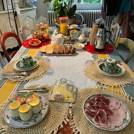 Domaine De La Renardiere - Et D'hotes A La Veuve Les Grandes-Loges