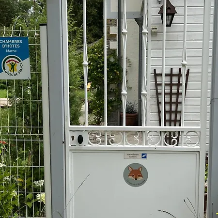 Aux Chants Des Oiseaux Domaine De La Renardière Lodge *