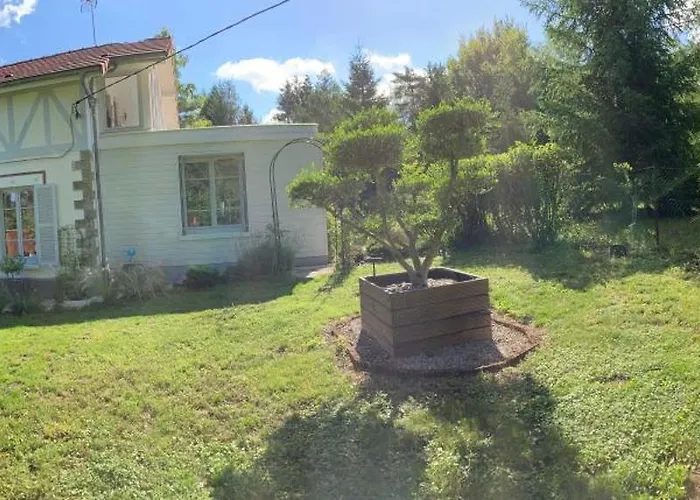 Domaine De La Renardiere - Et D'hotes A La Veuve Lodge Les Grandes-Loges