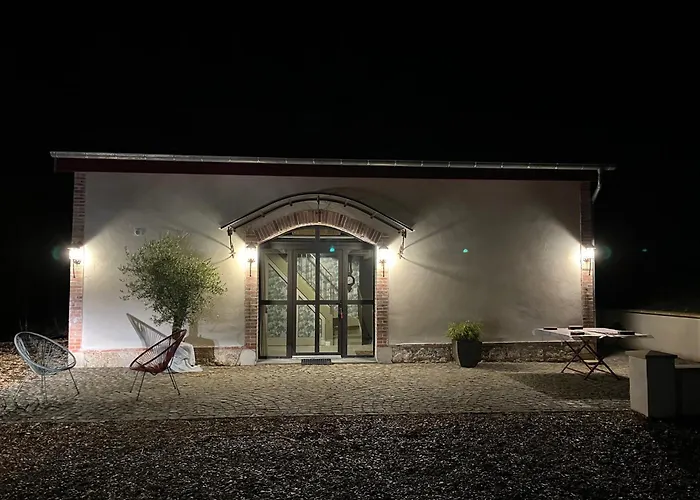 Domaine De La Renardiere - Et D'hotes A La Veuve Lodge