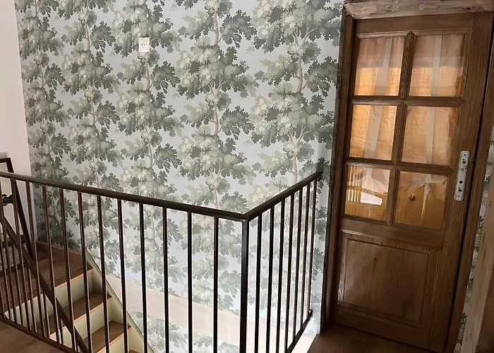 Domaine De La Renardiere - Et D'hotes A La Veuve Lodge *